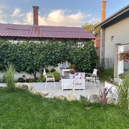 Bela Villa